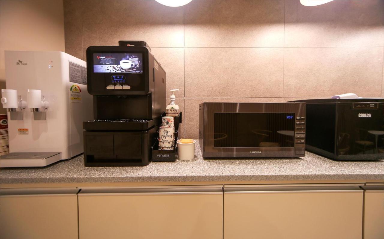 Hotel Lazy Heaven Changwon Dış mekan fotoğraf