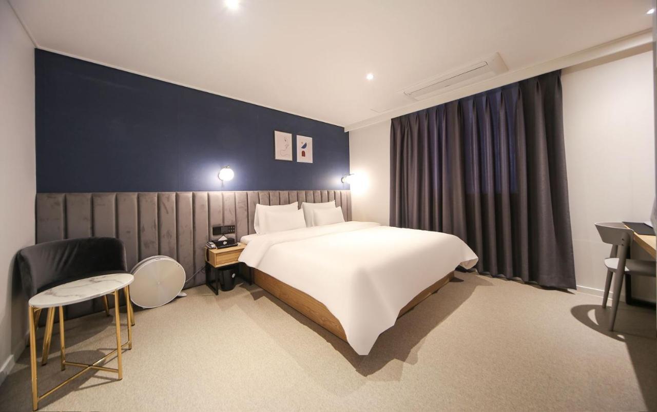Hotel Lazy Heaven Changwon Dış mekan fotoğraf