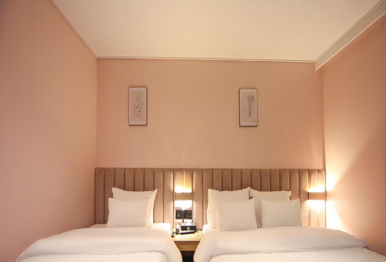 Hotel Lazy Heaven Changwon Dış mekan fotoğraf