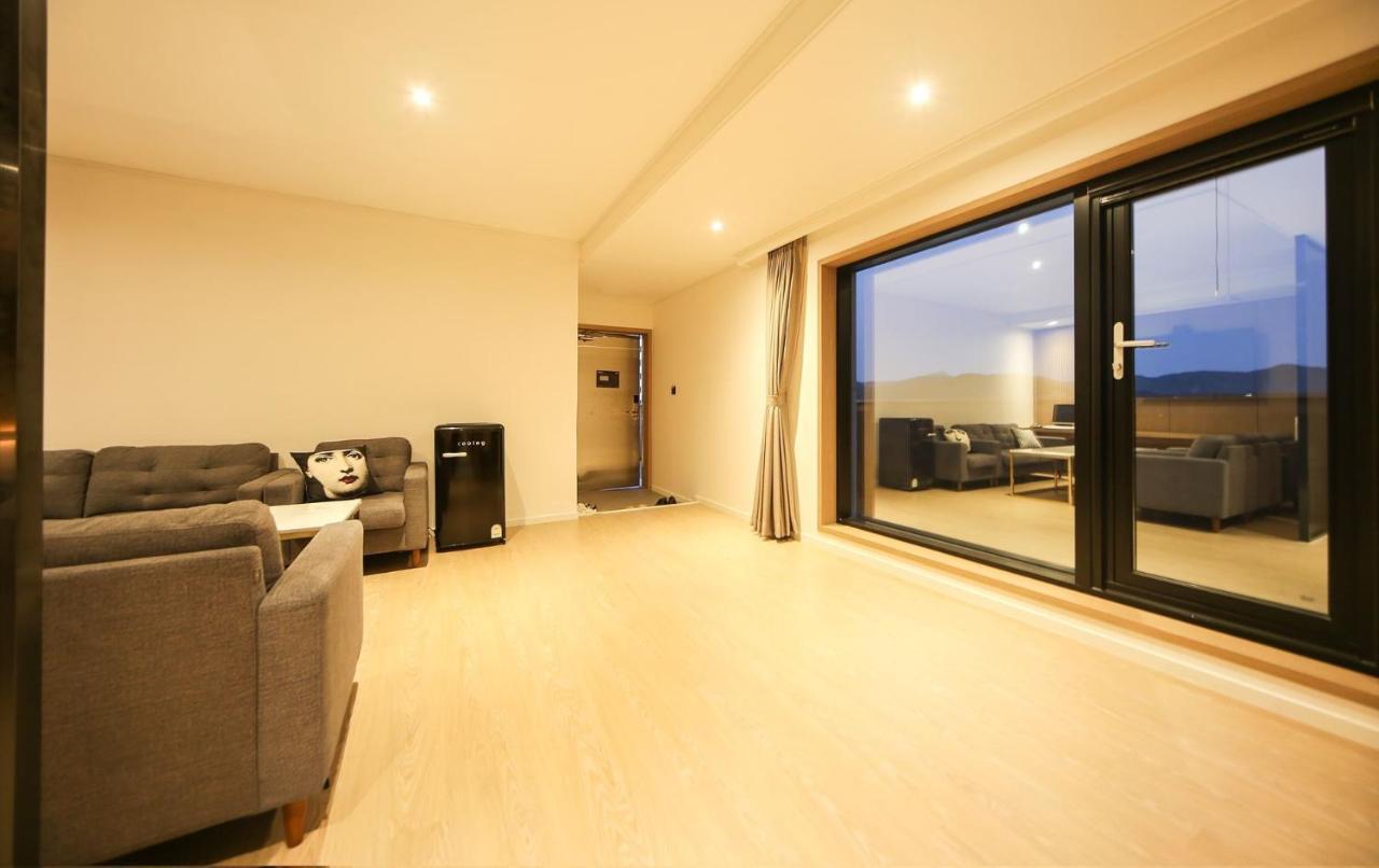 Hotel Lazy Heaven Changwon Dış mekan fotoğraf