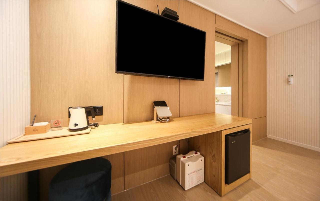 Hotel Lazy Heaven Changwon Dış mekan fotoğraf