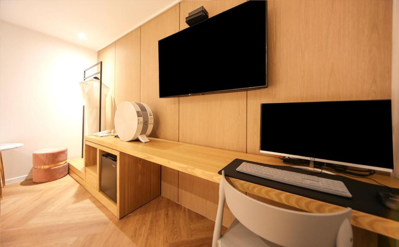 Hotel Lazy Heaven Changwon Dış mekan fotoğraf